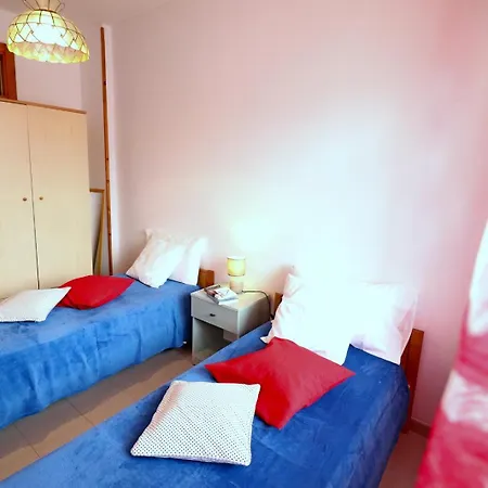 Casa Rita A 公寓 *